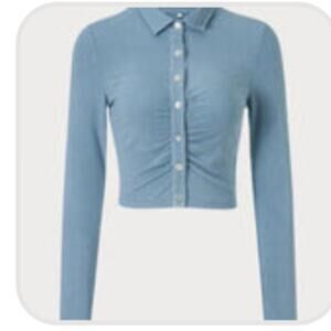 NWT BERLOOK Ruched Button Up Knit Jersey Top Shirt Light Blue Sz S